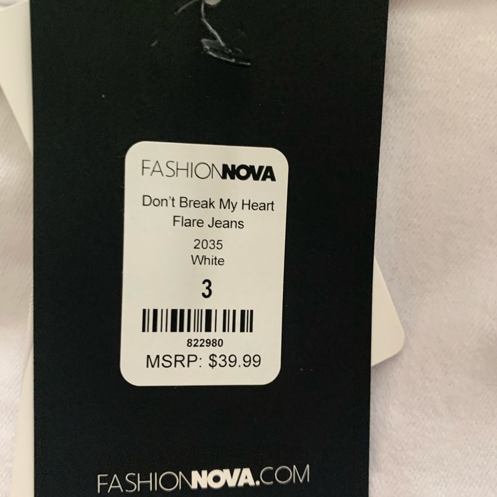 White Flare Jeans, new with tags size 3